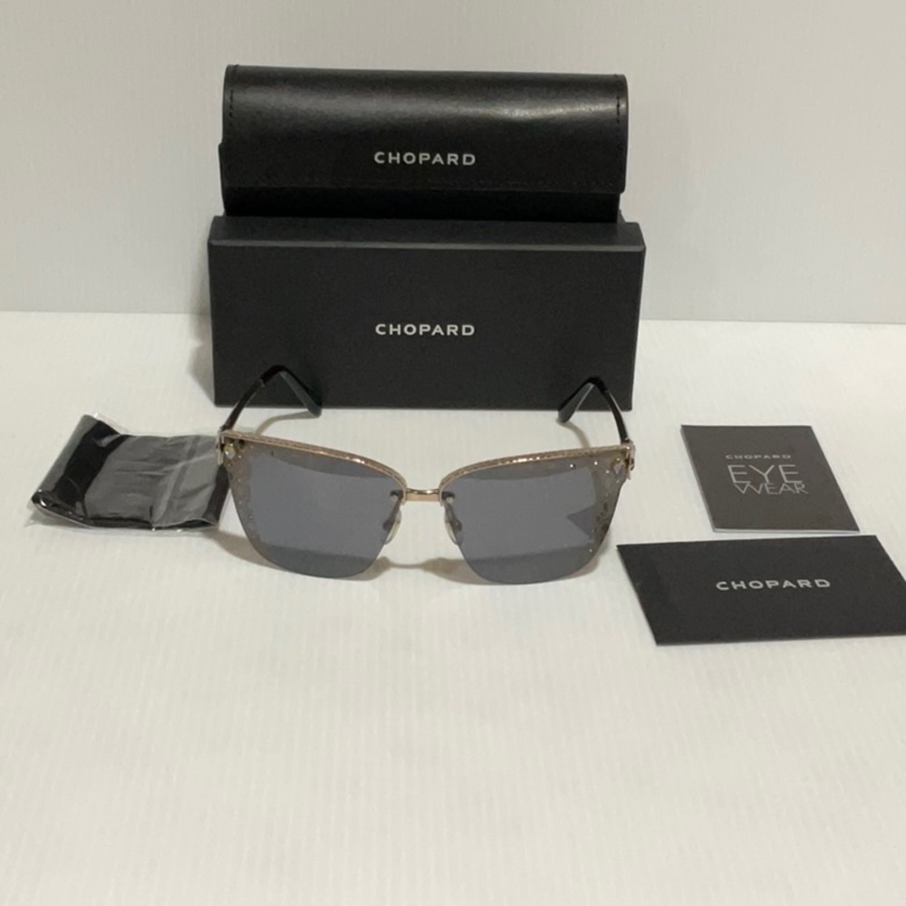 Woman’s Chopard new sunglasses schc19S made in Italy